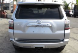 2020 Toyota 4Runner - Image 10