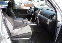 2020 Toyota 4Runner - Image 24