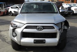 2020 Toyota 4Runner - Image 9