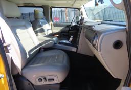 Thumbnail of 2004 Hummer H2