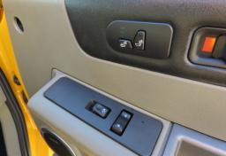 Thumbnail of 2004 Hummer H2