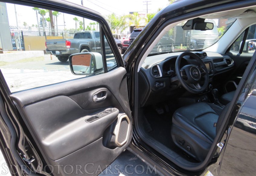 2015 Jeep Renegade - Image 21