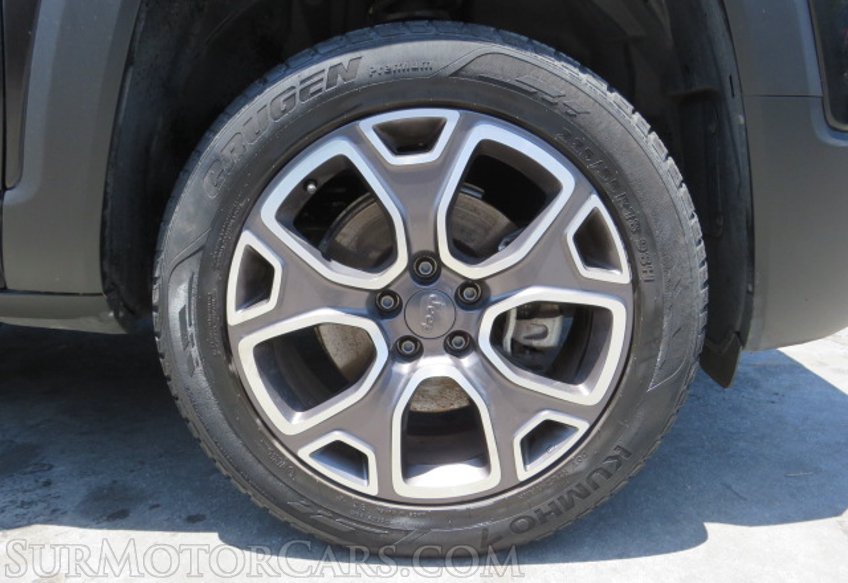 2015 Jeep Renegade - Image 19