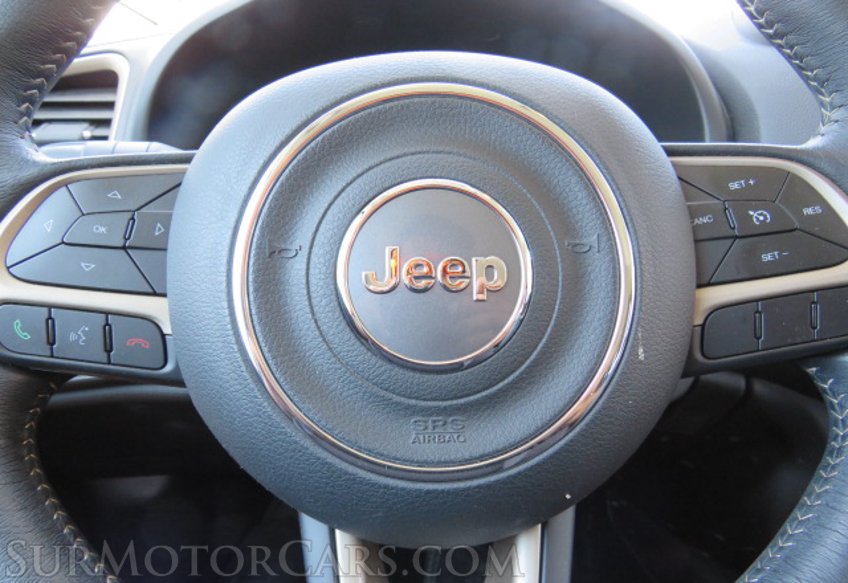 2015 Jeep Renegade - Image 33