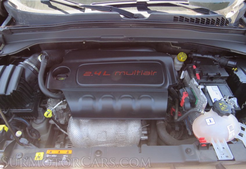 2015 Jeep Renegade - Image 50