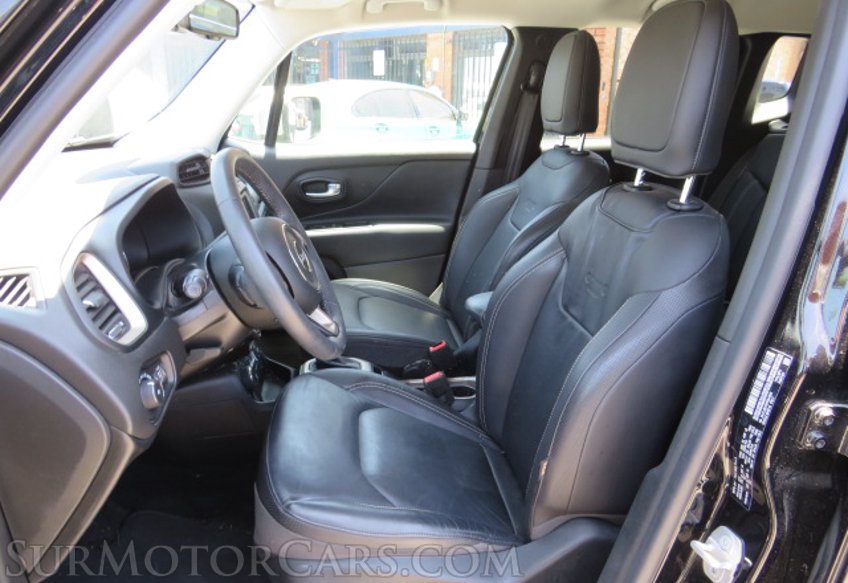 2015 Jeep Renegade - Image 25