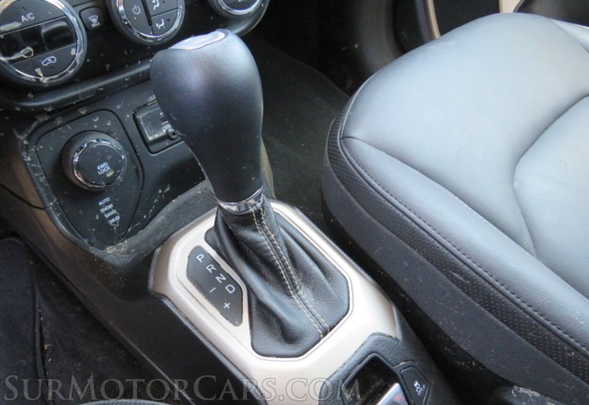 2015 Jeep Renegade - Image 45