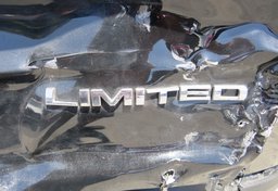 2015 Jeep Renegade - Image 17