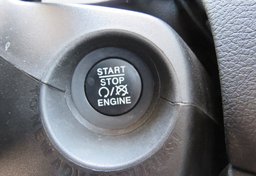 2015 Jeep Renegade - Image 36