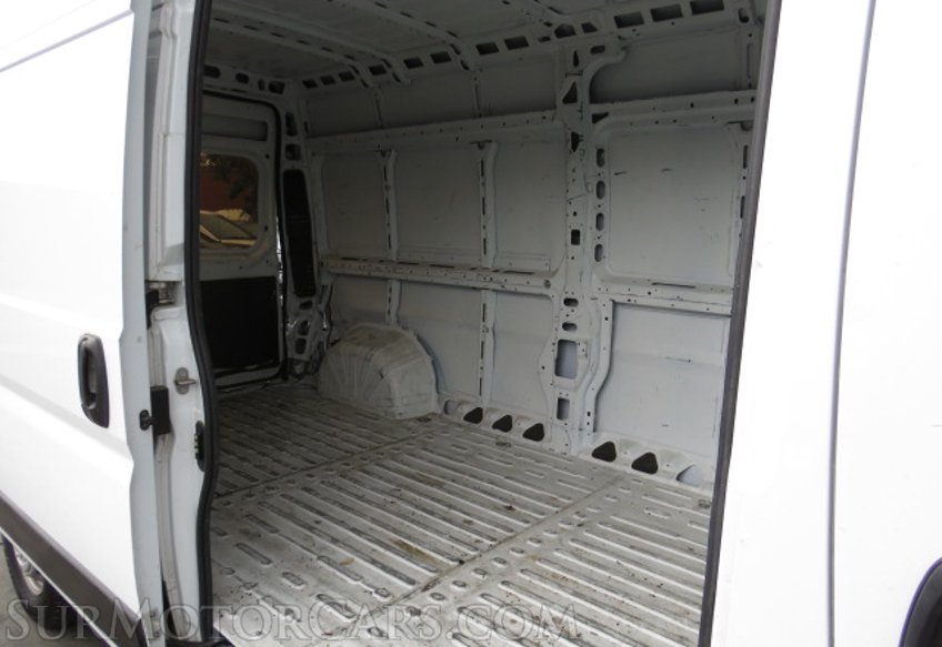 2019 Ram ProMaster Cargo Van - Image 25