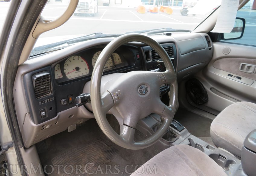 2002 Toyota Tacoma - Image 22