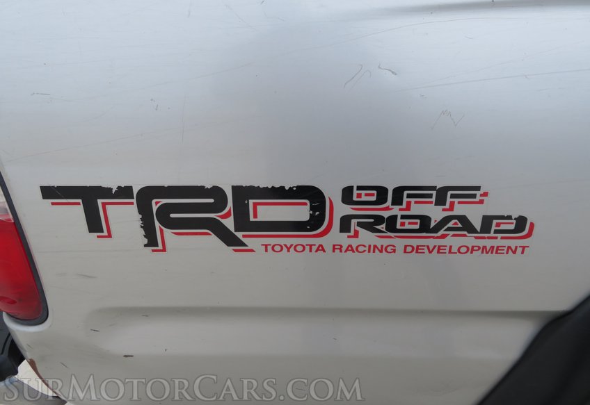 2002 Toyota Tacoma - Image 18