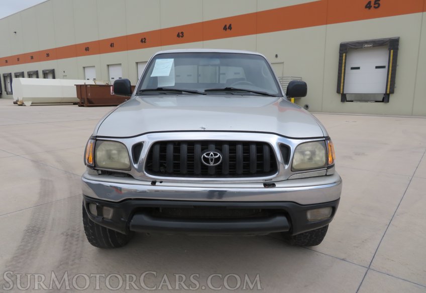 2002 Toyota Tacoma - Image 11