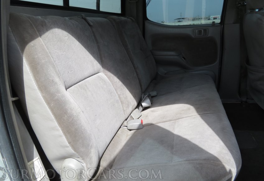 2002 Toyota Tacoma - Image 27