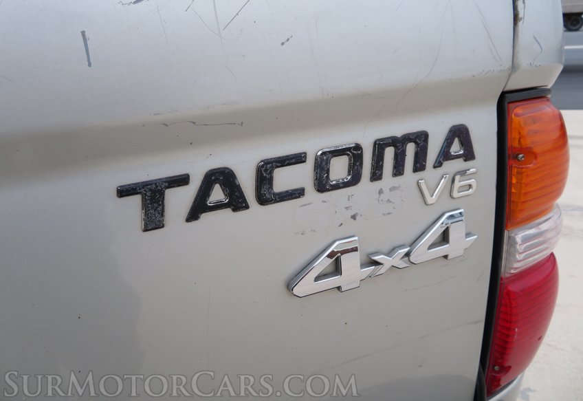 2002 Toyota Tacoma - Image 19