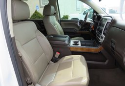 2015 GMC Sierra 1500 - Image 31