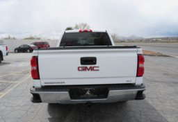 2015 GMC Sierra 1500 - Image 11