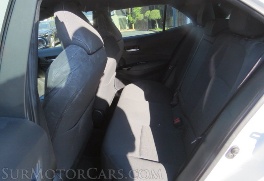 2021 Toyota Corolla Hatchback - Image 32