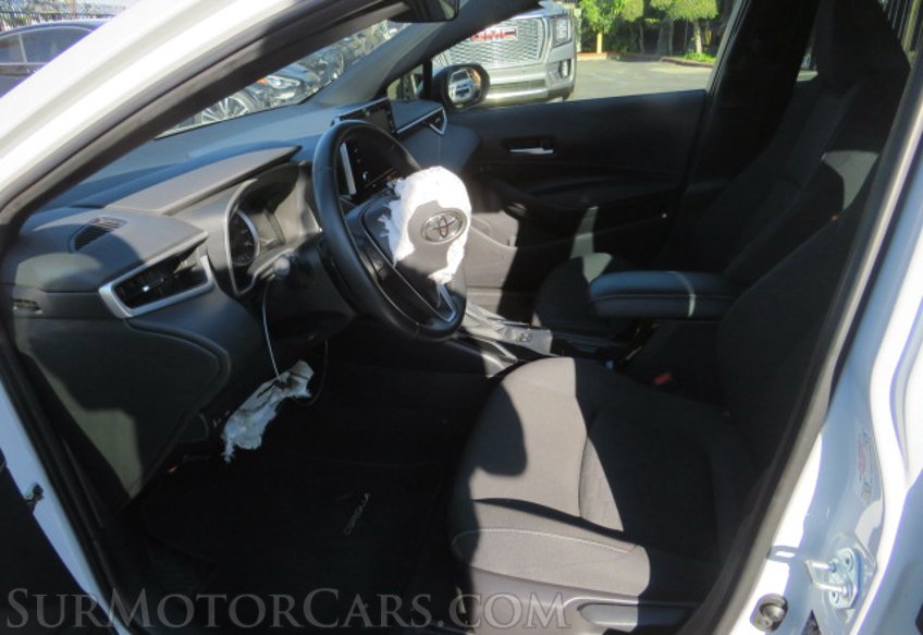 2021 Toyota Corolla Hatchback - Image 28