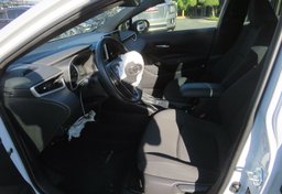 2021 Toyota Corolla Hatchback - Image 28