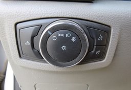 2021 Ford Super Duty F-250 SRW - Image 38