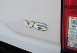 2017 Toyota Tacoma - Image 23