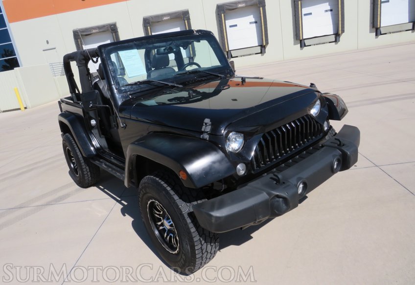 2017 Jeep Wrangler - Image 11