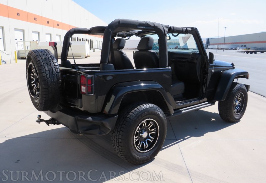 2017 Jeep Wrangler - Image 5