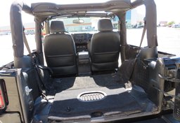 2017 Jeep Wrangler - Image 29