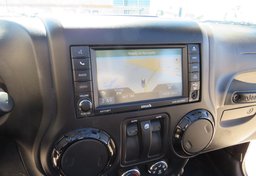 2017 Jeep Wrangler - Image 39