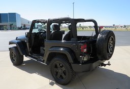 2017 Jeep Wrangler - Image 6