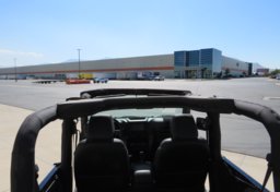 2017 Jeep Wrangler - Image 23