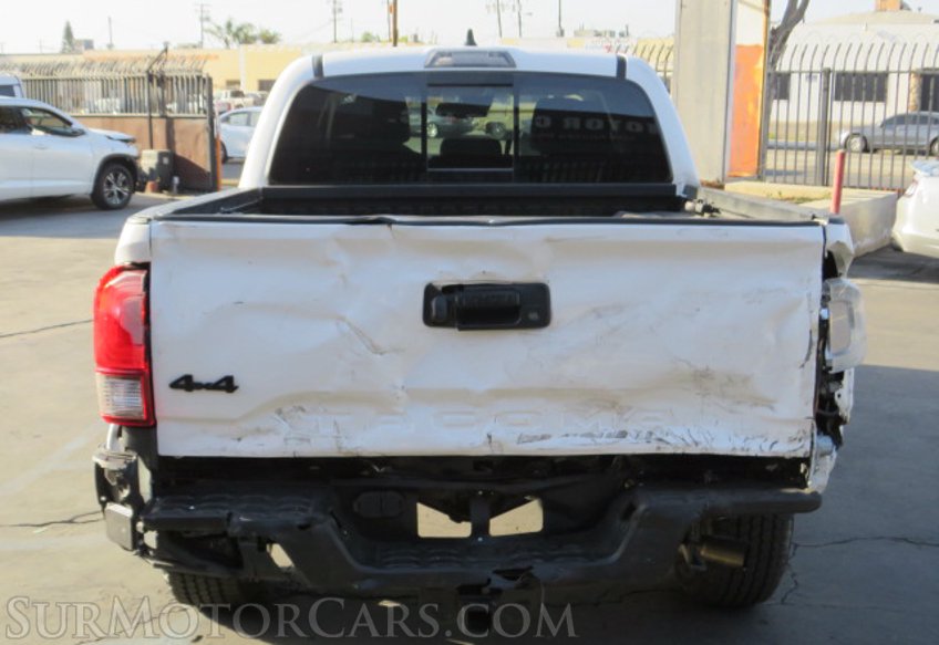 2021 Toyota Tacoma 4WD - Image 12