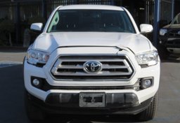 2021 Toyota Tacoma 4WD - Image 16