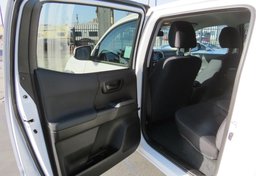 2021 Toyota Tacoma 4WD - Image 28