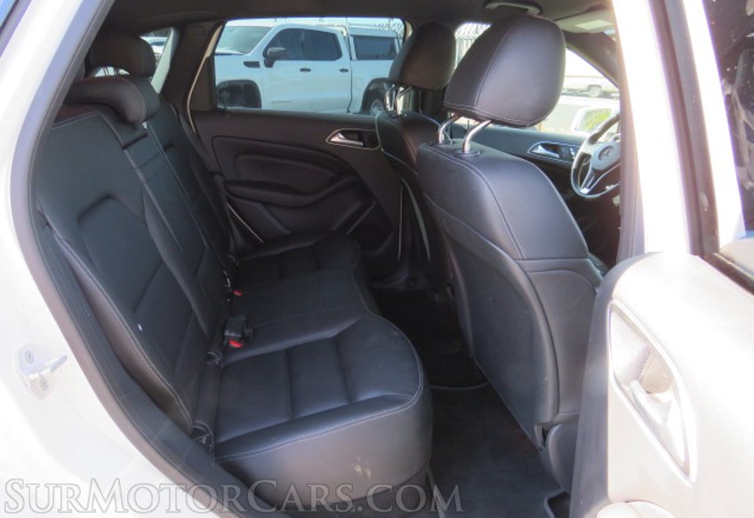 2017 Mercedes-Benz B-Class - Image 32