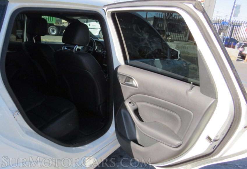 2017 Mercedes-Benz B-Class - Image 28