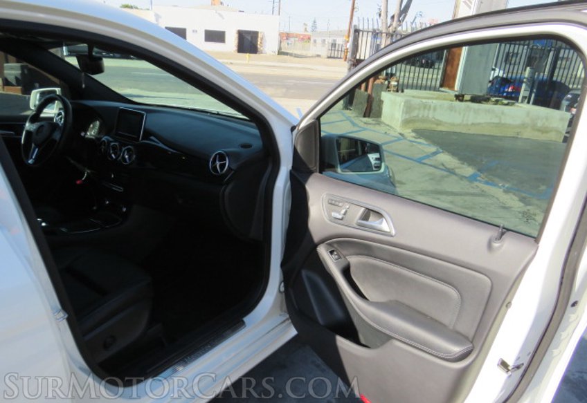 2017 Mercedes-Benz B-Class - Image 22