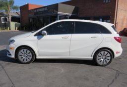 2017 Mercedes-Benz B-Class - Image 5