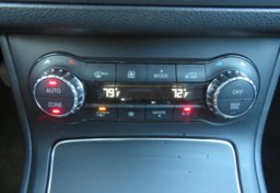 2017 Mercedes-Benz B-Class - Image 40