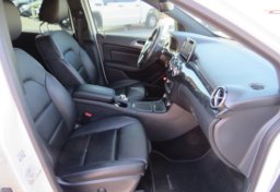 2017 Mercedes-Benz B-Class - Image 24