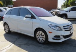 2017 Mercedes-Benz B-Class - Image 4