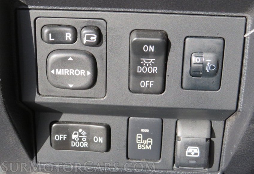 2014 Toyota Tundra Truck - Image 43