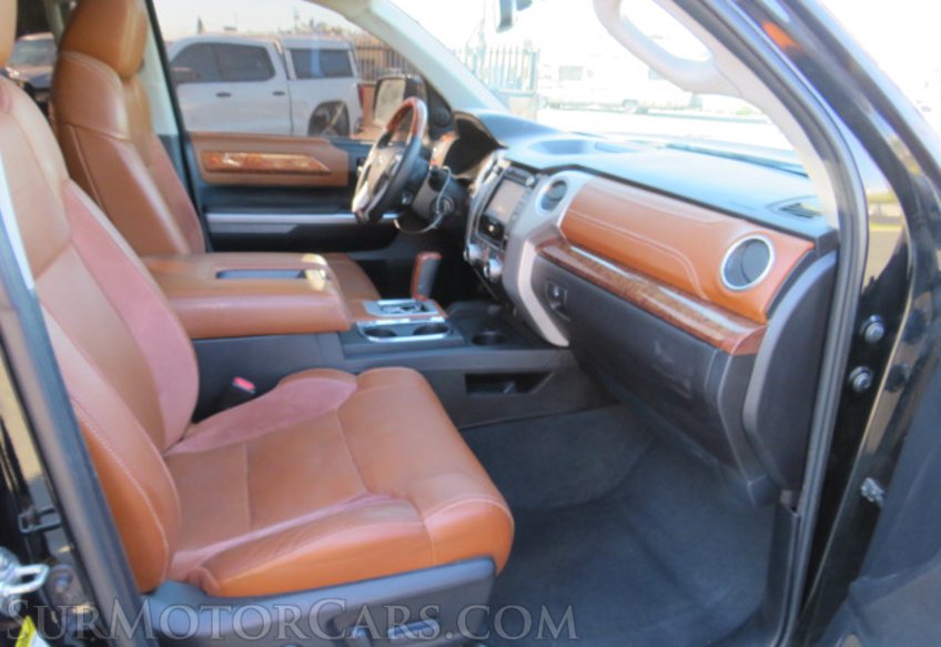 2014 Toyota Tundra Truck - Image 27