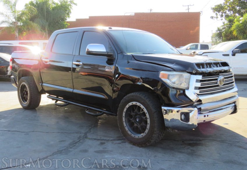 2014 Toyota Tundra Truck - Image 2