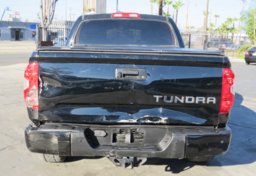 2014 Toyota Tundra Truck - Image 12