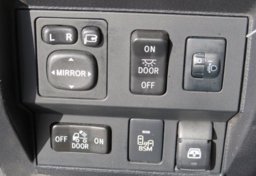 2014 Toyota Tundra Truck - Image 43