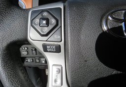 2014 Toyota Tundra Truck - Image 36