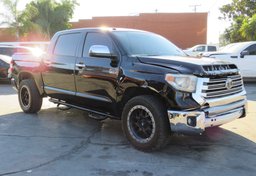2014 Toyota Tundra Truck - Image 2