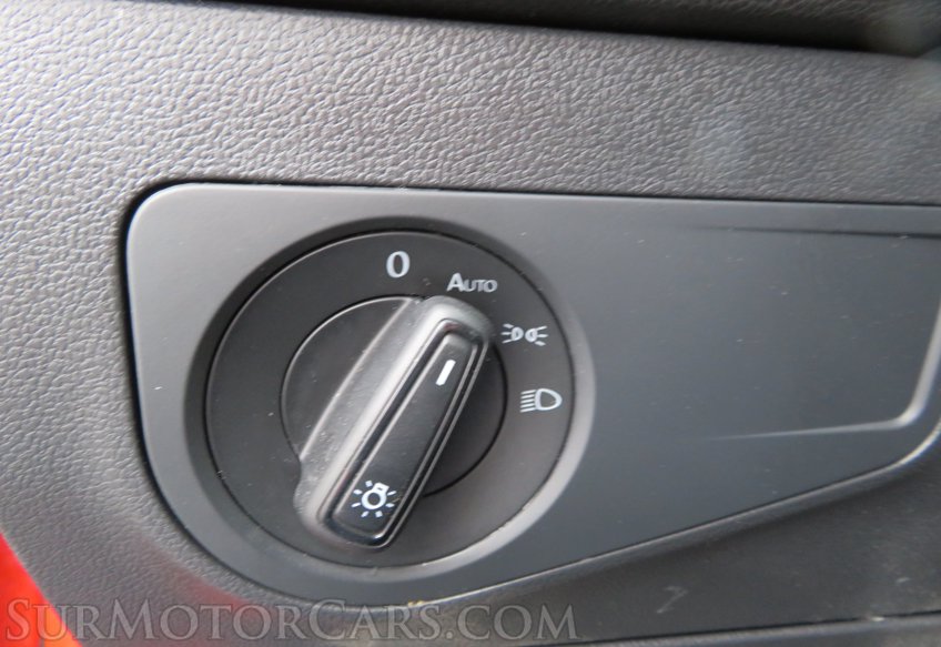 2019 Volkswagen Tiguan - Image 38